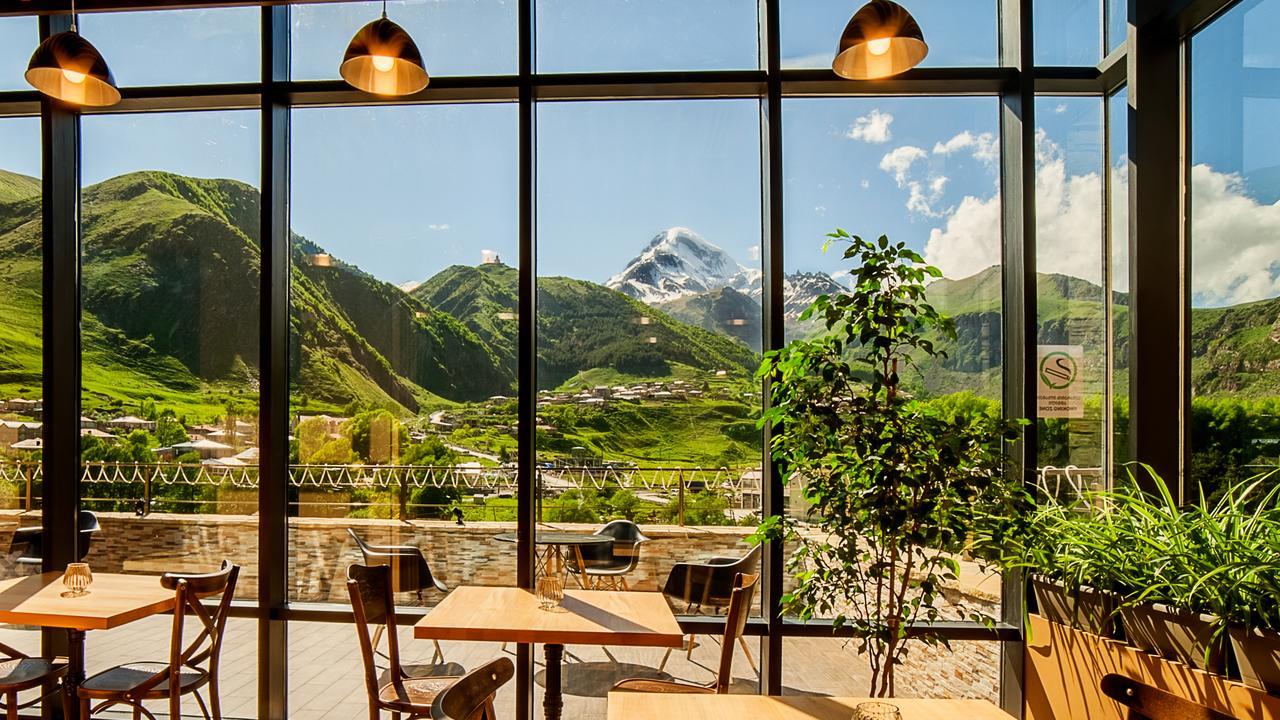 Porta Caucasia Kazbegi Exterior foto